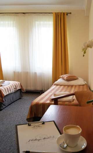 Отель Hotel Salis Величка Просторный двухместный номер с 2 отдельными кроватями-6