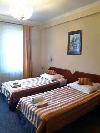 Отель Hotel Salis Величка Просторный двухместный номер с 2 отдельными кроватями-9